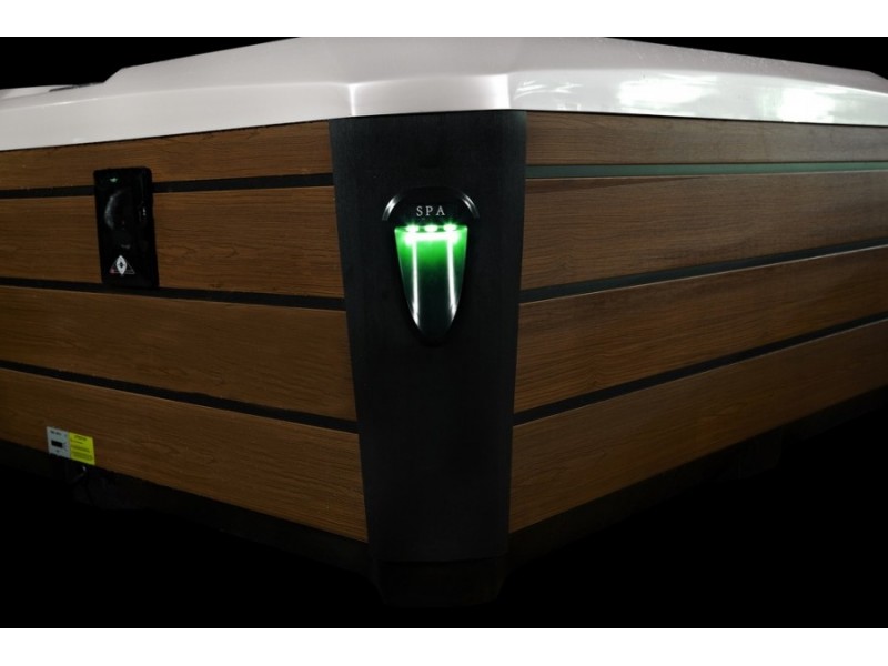 Platinum Spas Barcelona Deluxe Range